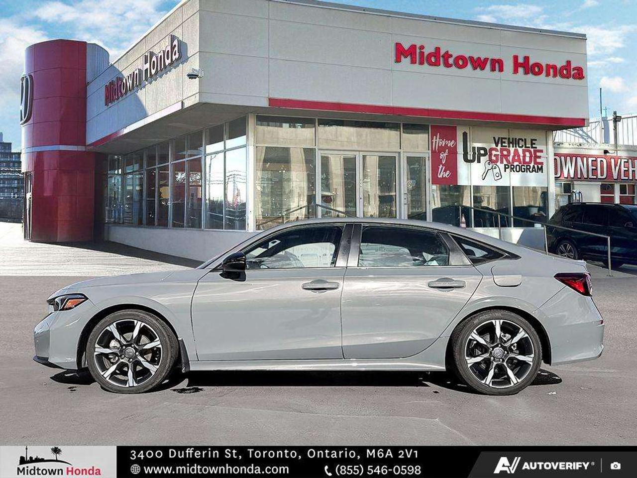 2025 Honda Civic Sport Touring eCVT Sedan Photo4