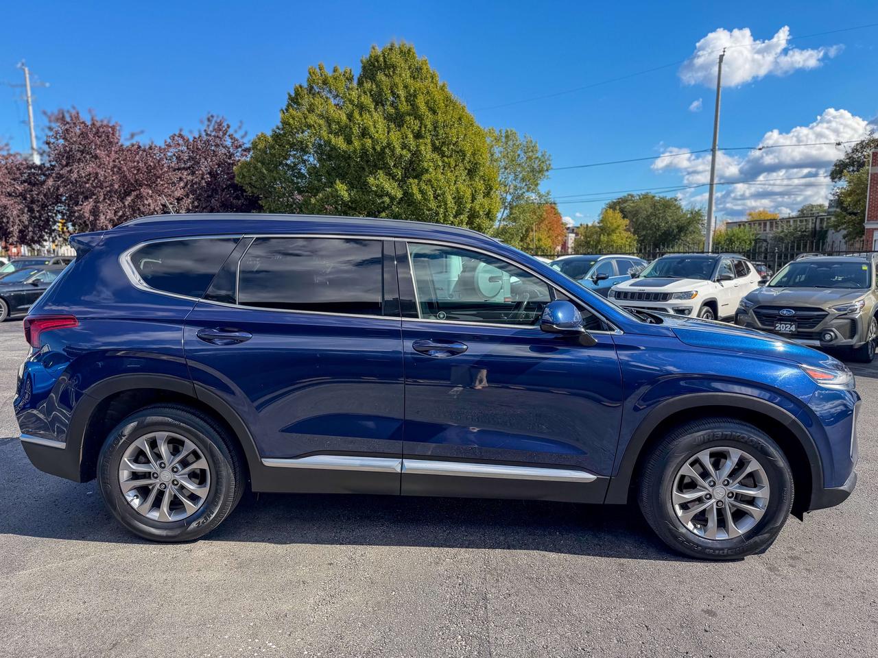 2019 Hyundai Santa Fe ESSENTIAL/1 OWNER/CAMERA/ACC/FULL SERVICE RECORDS Photo