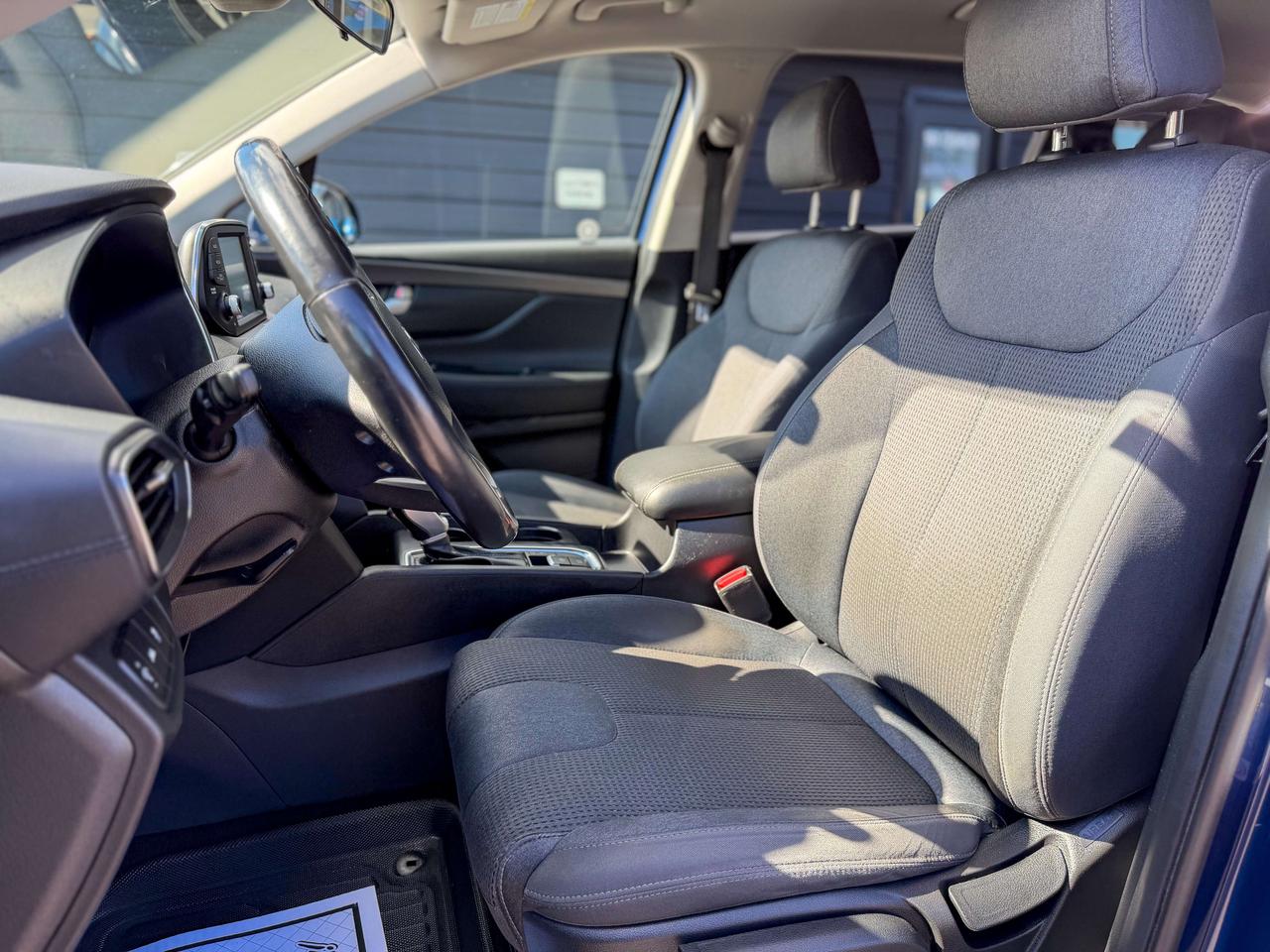 2019 Hyundai Santa Fe ESSENTIAL/1 OWNER/CAMERA/ACC/FULL SERVICE RECORDS Photo