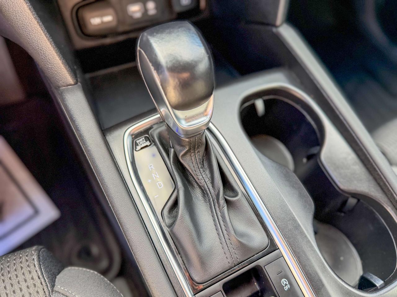 2019 Hyundai Santa Fe ESSENTIAL/1 OWNER/CAMERA/ACC/FULL SERVICE RECORDS Photo