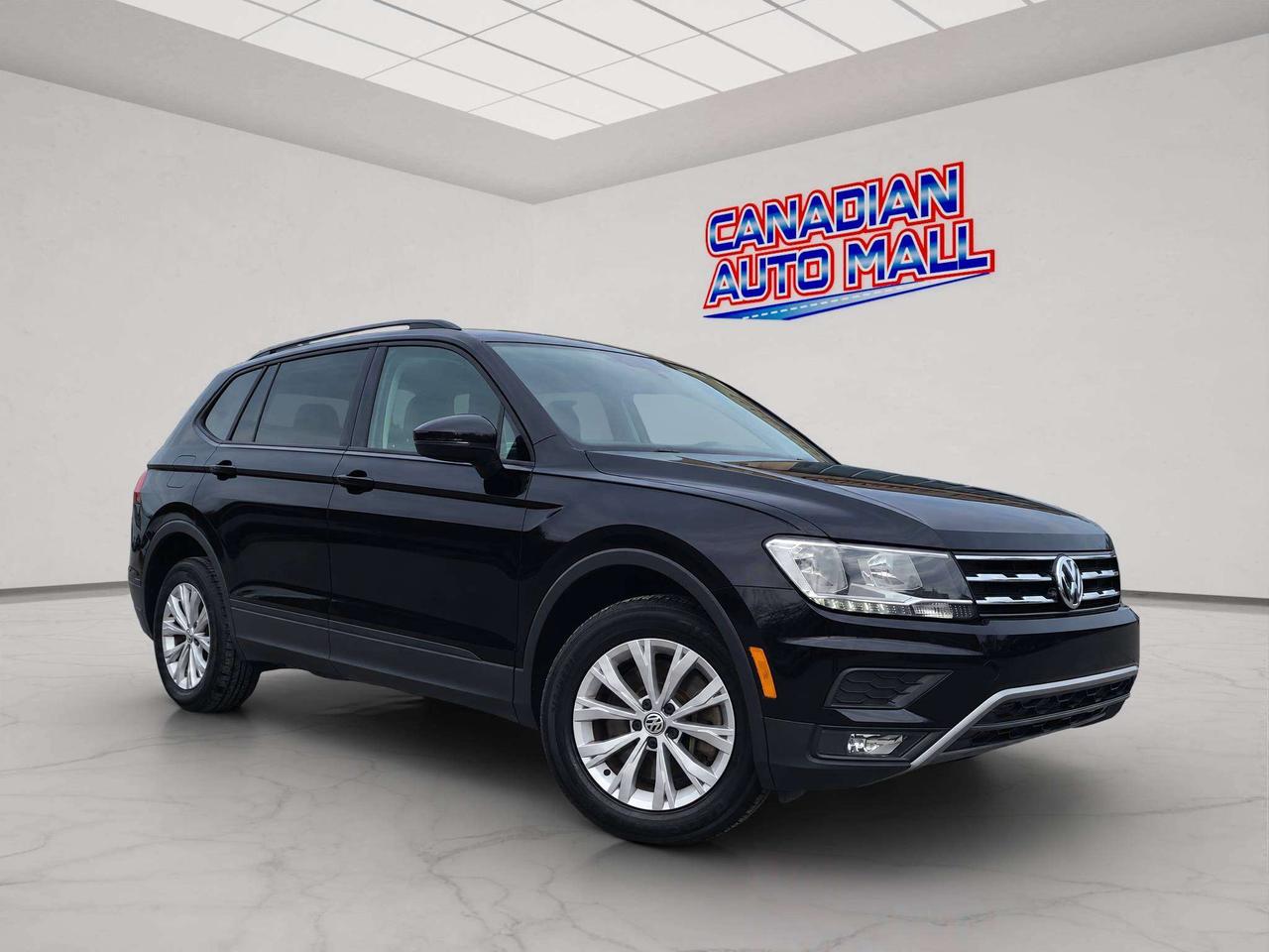 2018 Volkswagen Tiguan 4MOTION AWD, HTD. SEATS, APPLE/ANDROID, 73K! Photo