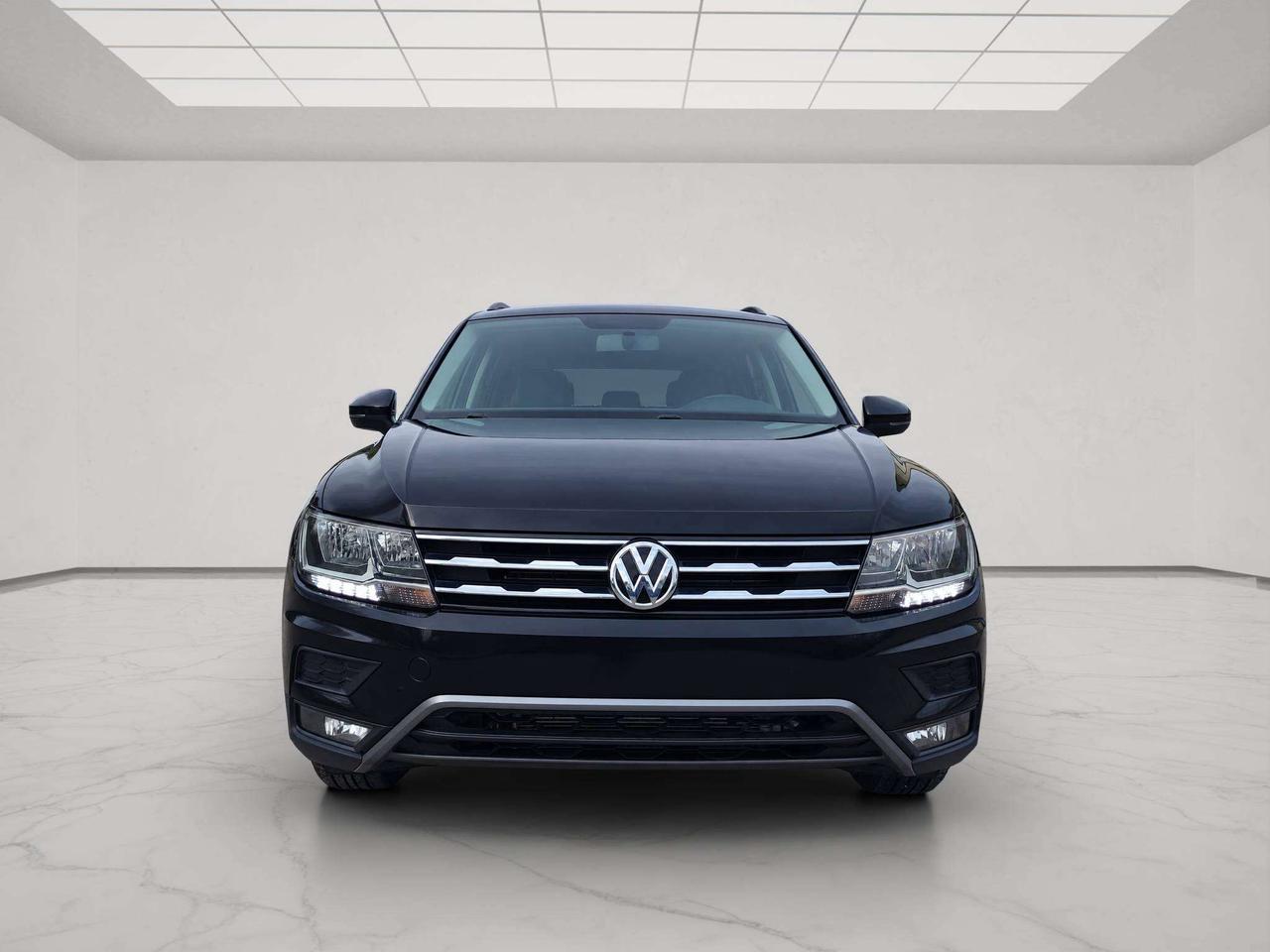 2018 Volkswagen Tiguan 4MOTION AWD, HTD. SEATS, APPLE/ANDROID, 73K! Photo5