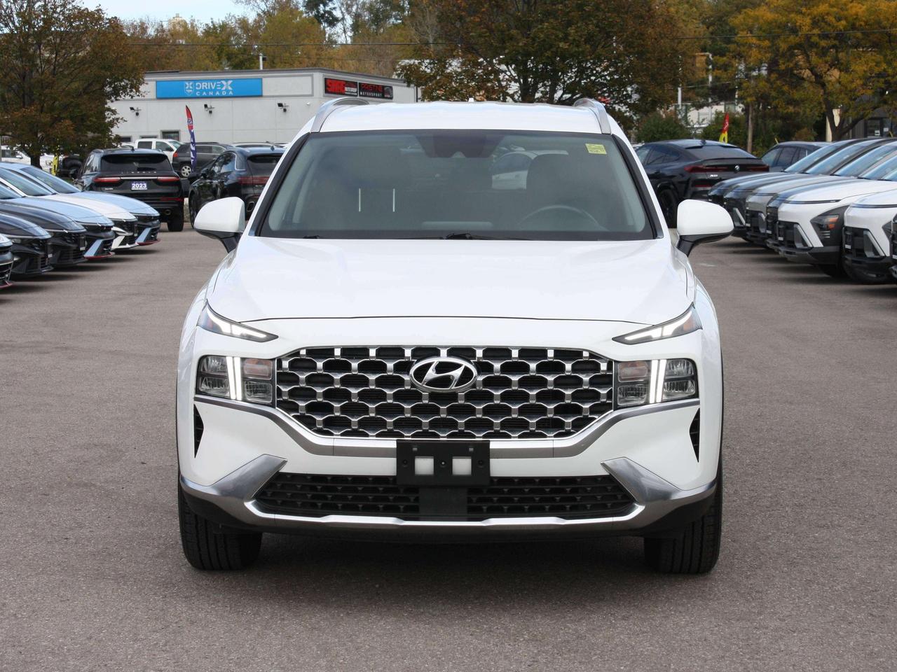 2023 Hyundai Santa Fe Preferred Photo1
