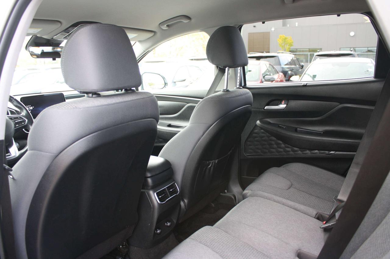 2023 Hyundai Santa Fe Preferred Photo