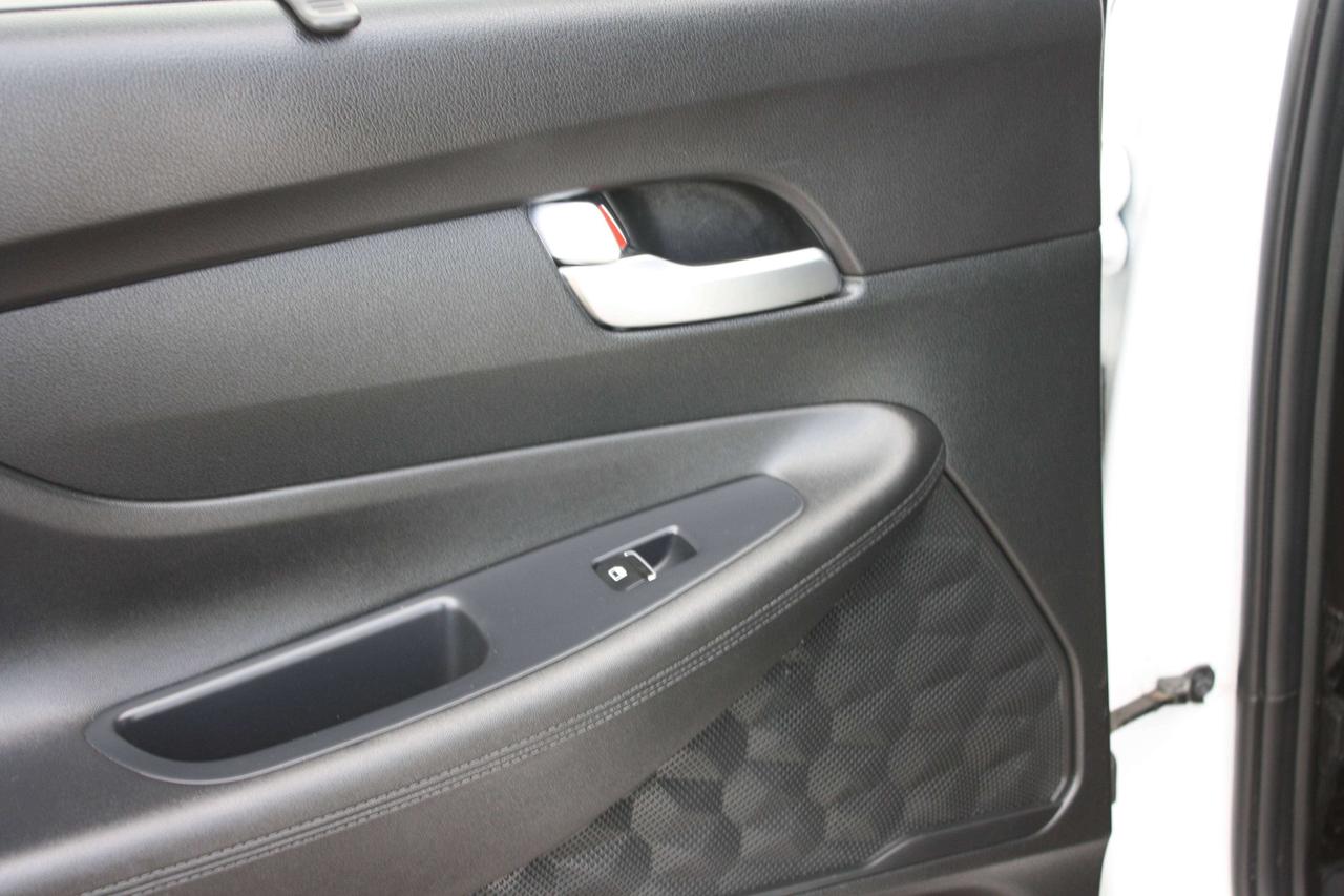 2023 Hyundai Santa Fe Preferred Photo
