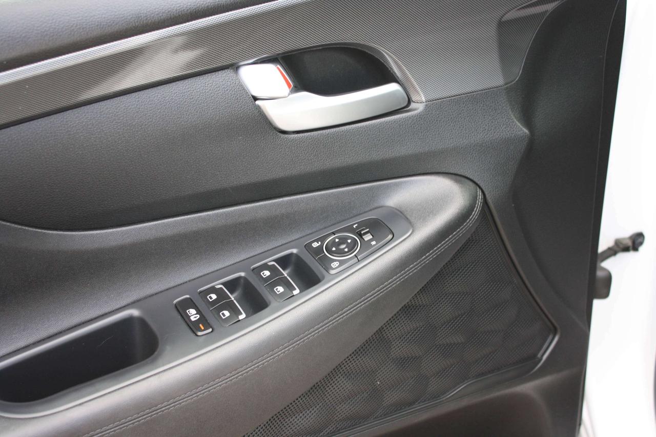 2023 Hyundai Santa Fe Preferred Photo