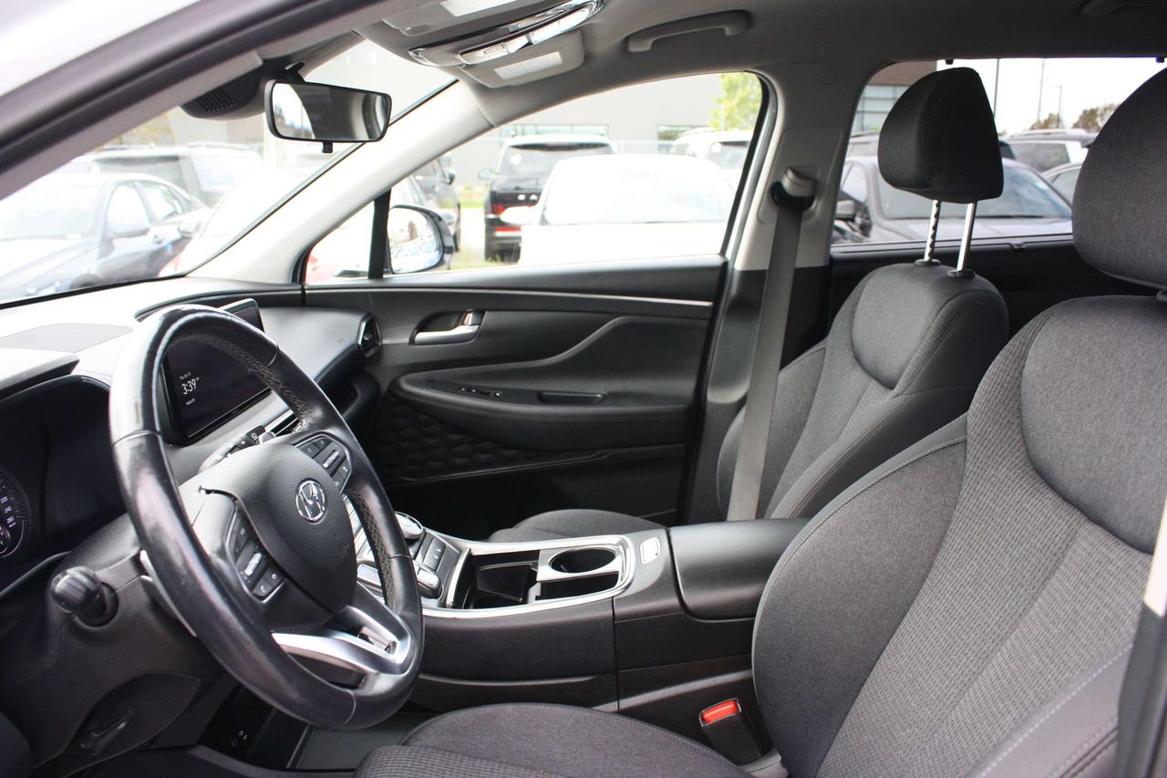 2023 Hyundai Santa Fe Preferred Photo