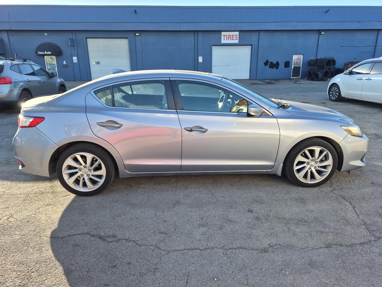 2016 Acura ILX Tech Photo