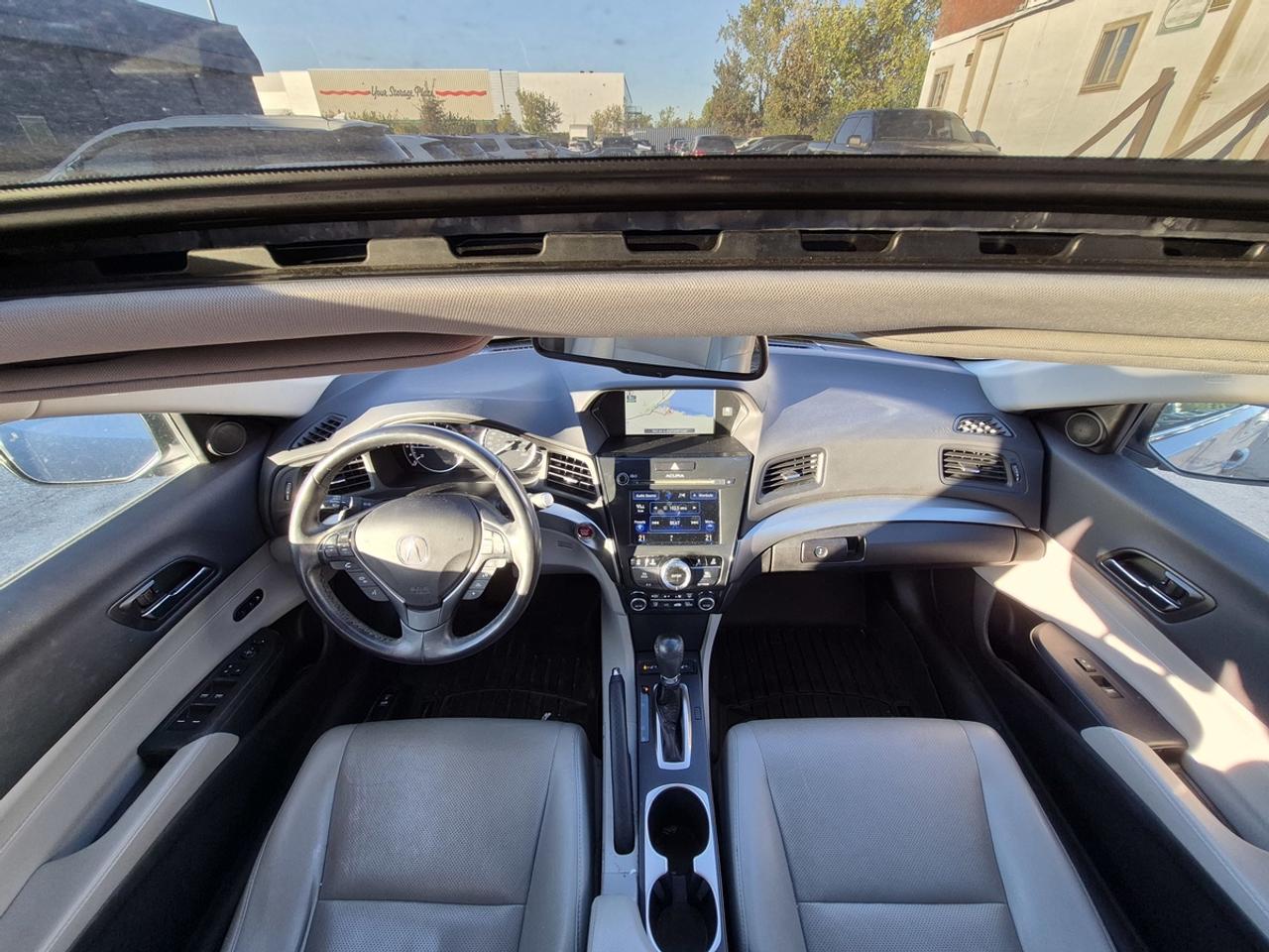2016 Acura ILX Tech Photo