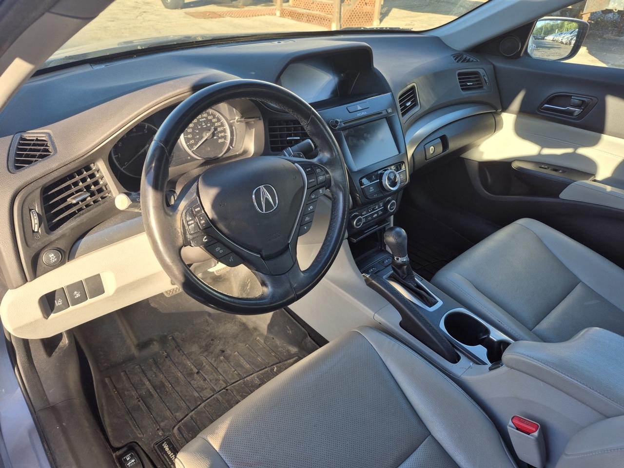 2016 Acura ILX Tech Photo