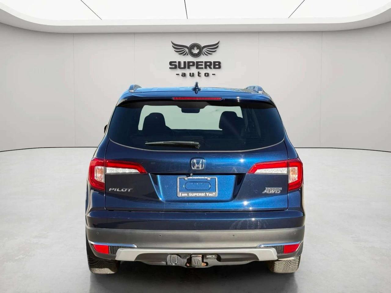 2020 Honda Pilot TOURING   7-PASSENGER   AWD   REAR ENTERTAINMENT SYSTEM Photo