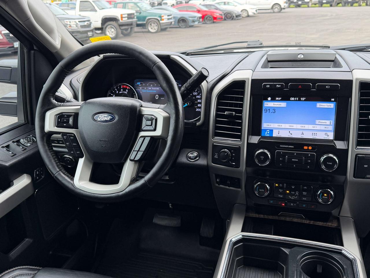 2019 Ford F-350 Lariat Photo