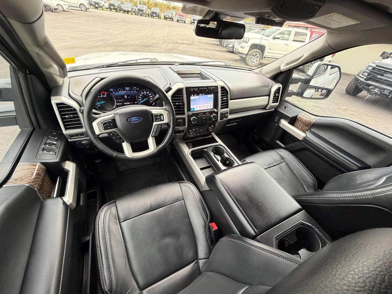 2019 Ford F-350 Lariat Photo