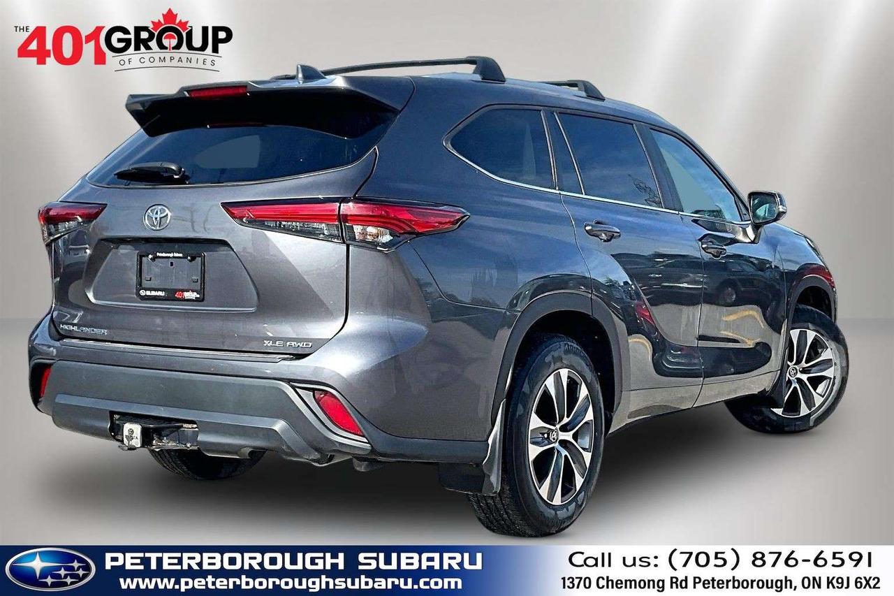 2023 Toyota Highlander XLE   Blind Spot   Tow Package   Power Liftgate Photo