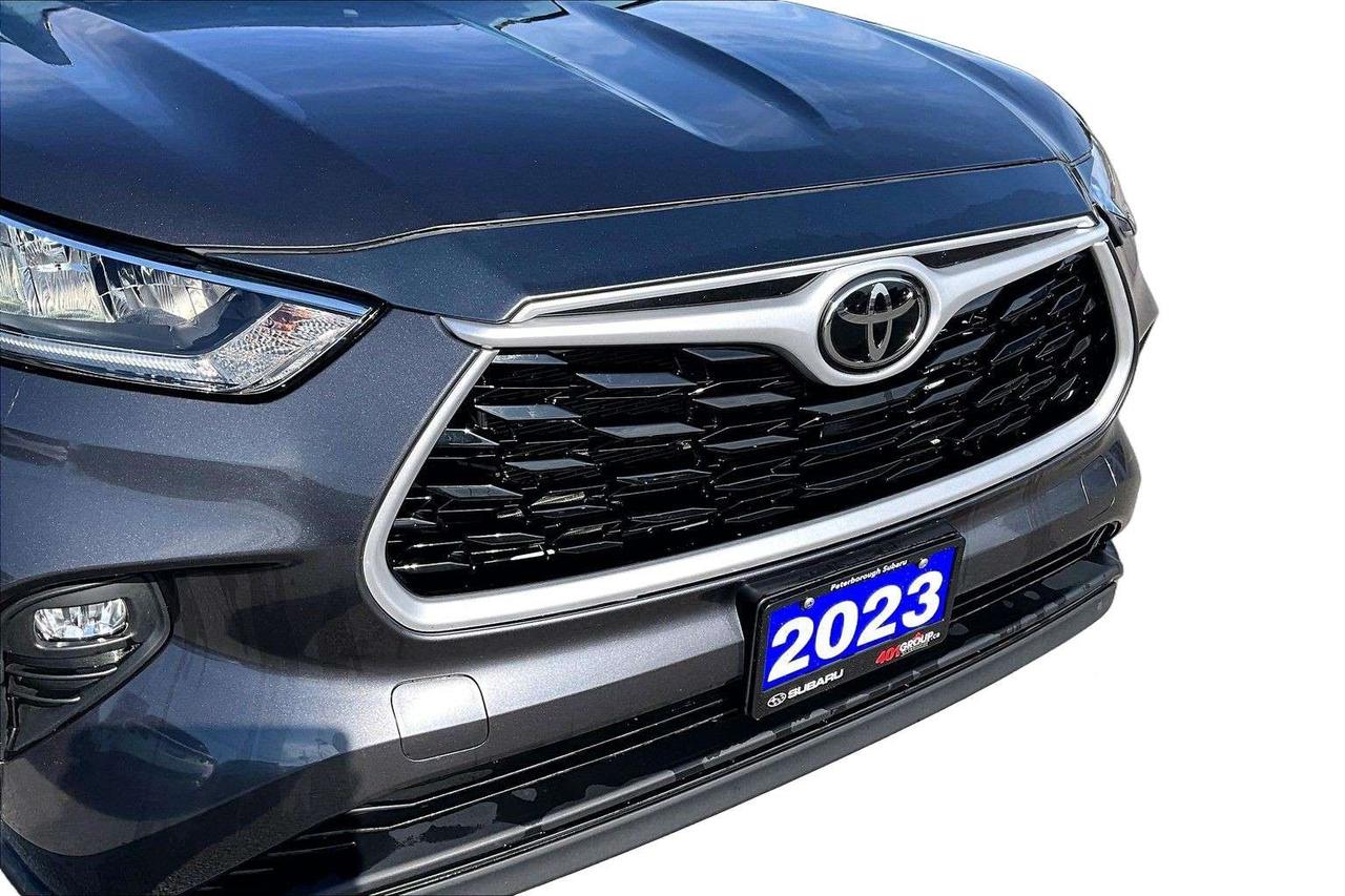 2023 Toyota Highlander XLE   Blind Spot   Tow Package   Power Liftgate Photo