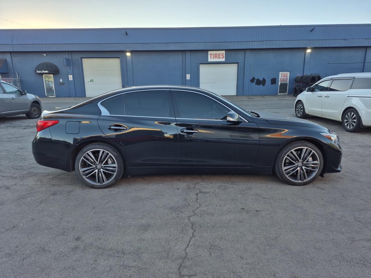 2017 Infiniti Q50S Premium Photo