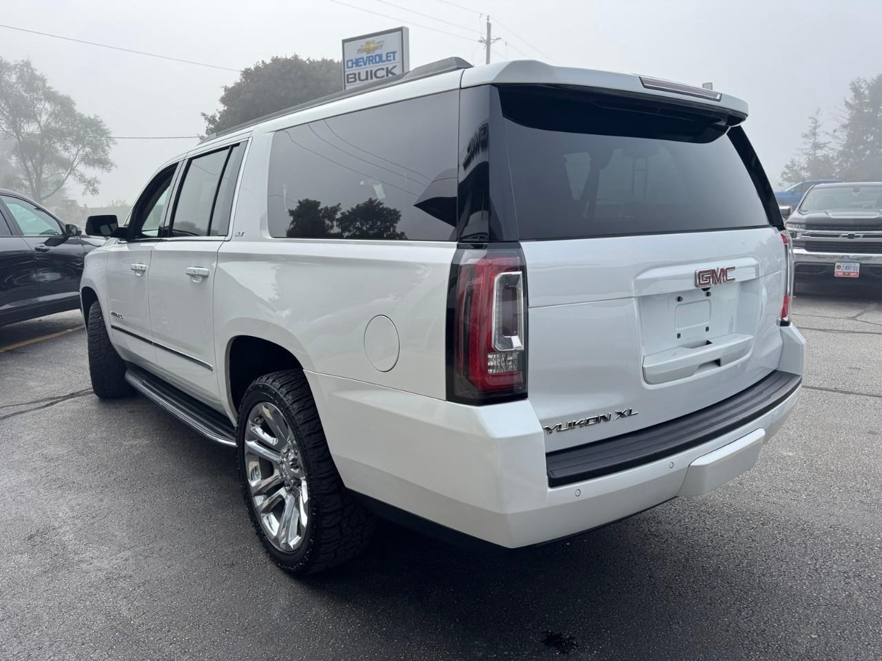 2019 GMC Yukon XL SLT 4X4 Photo
