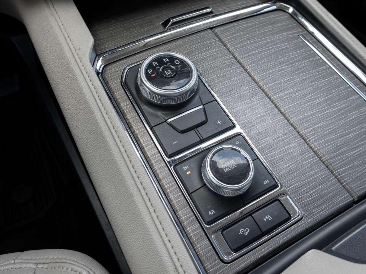 2023 Ford Expedition Limited Max 4X4 Photo