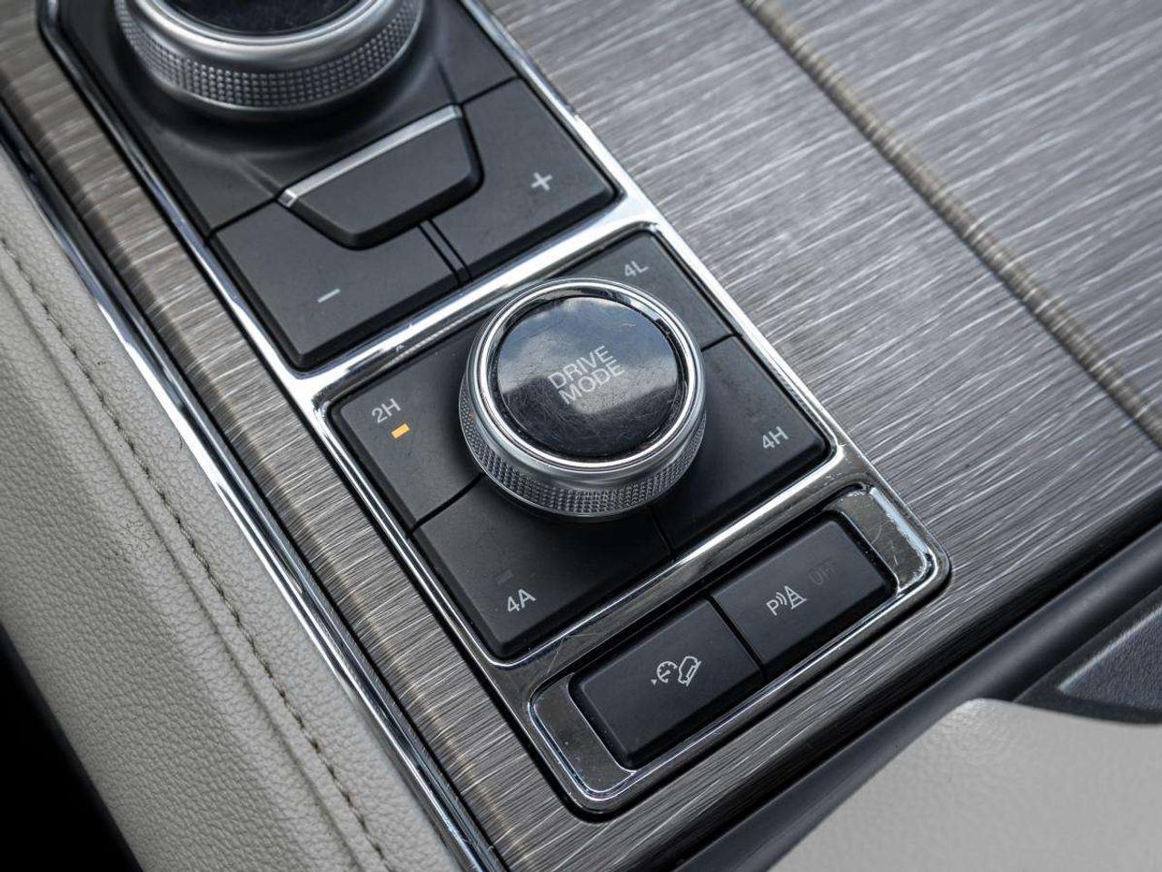 2023 Ford Expedition Limited Max 4X4 Photo