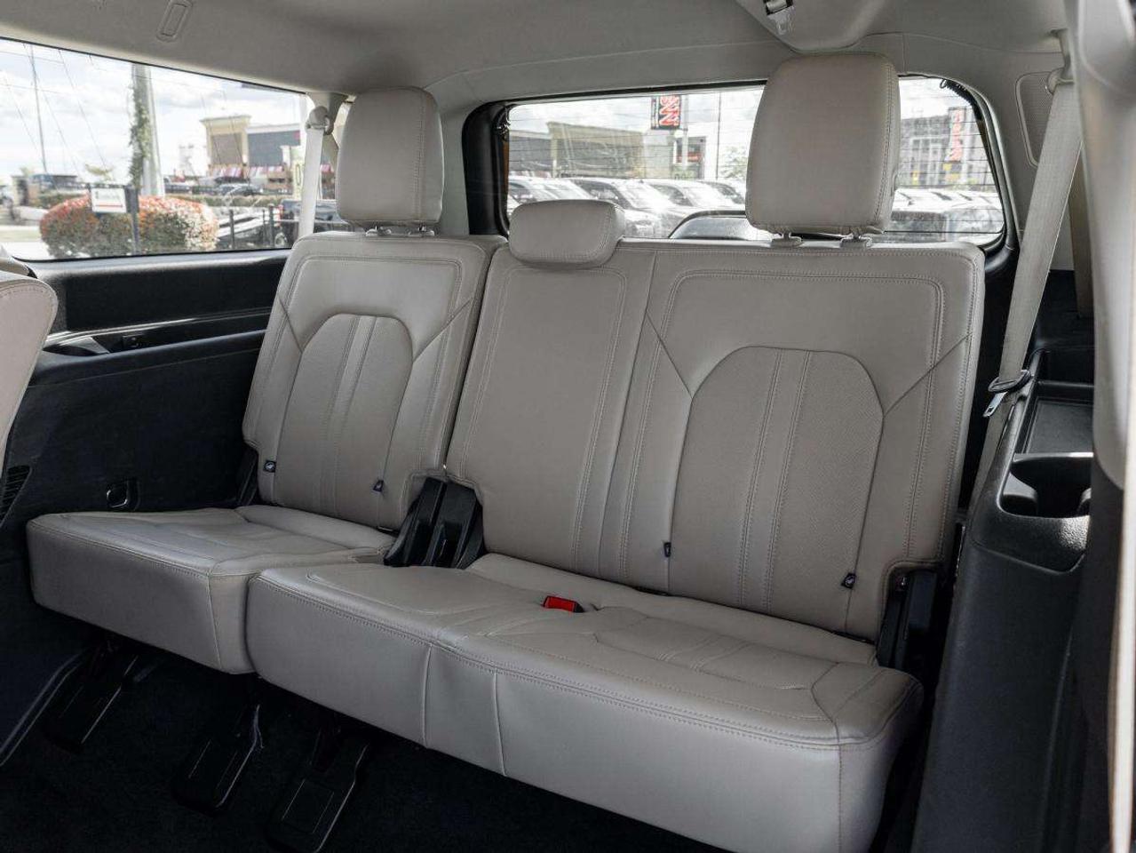 2023 Ford Expedition Limited Max 4X4 Photo