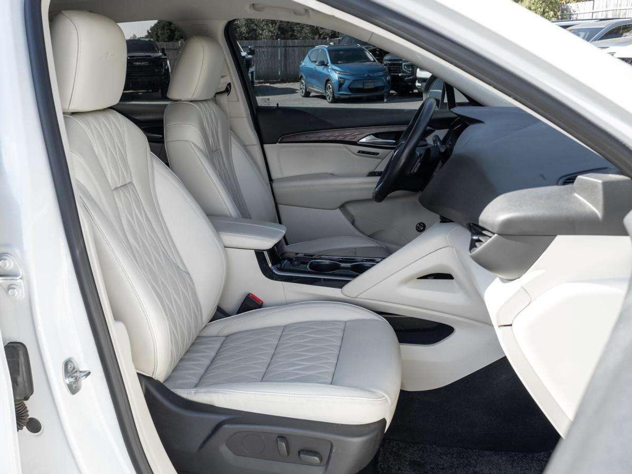 2022 Buick Envision AWD 4dr Avenir Photo
