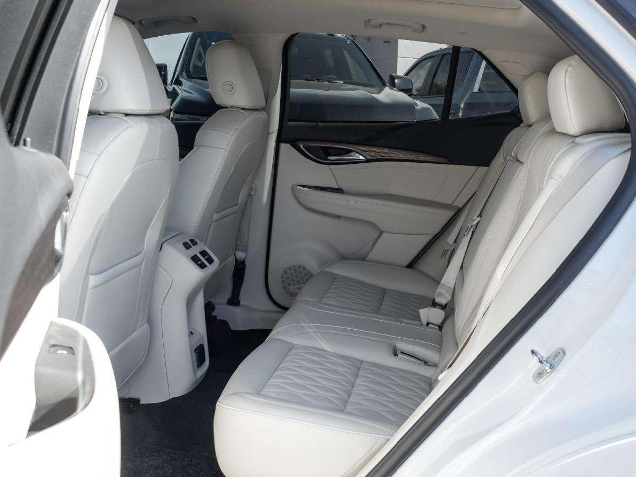 2022 Buick Envision AWD 4dr Avenir Photo