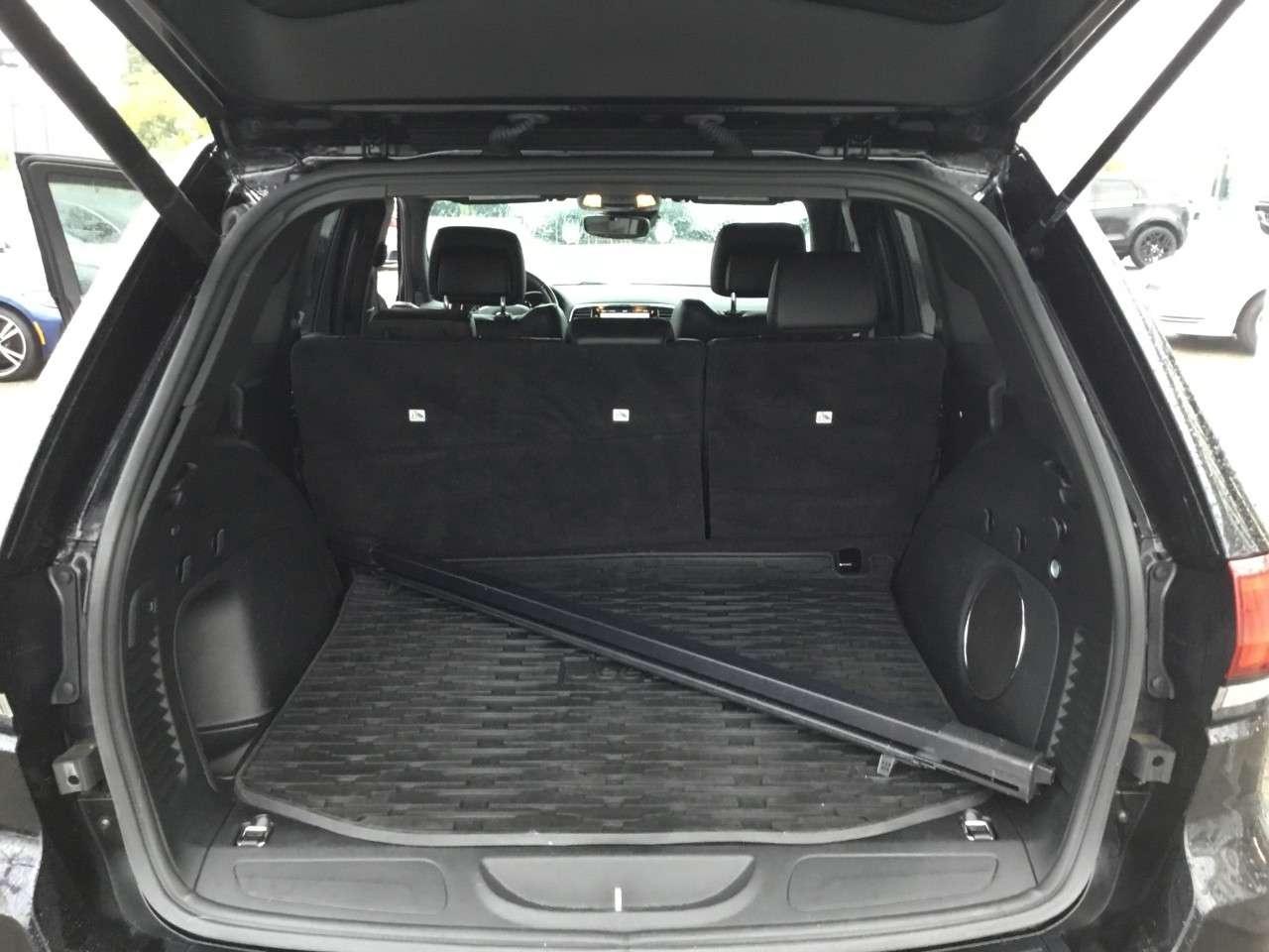 2021 Jeep Grand Cherokee ALTITUDE 4X4 Photo