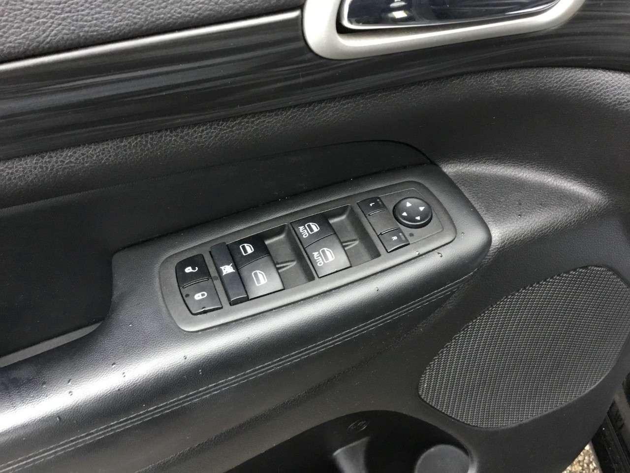 2021 Jeep Grand Cherokee ALTITUDE 4X4 Photo