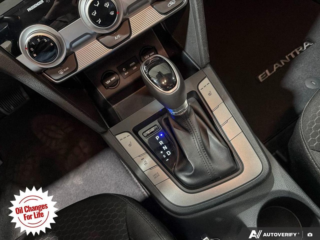 2020 Hyundai Elantra Preferred w/Sun & Safety Package IVT Photo