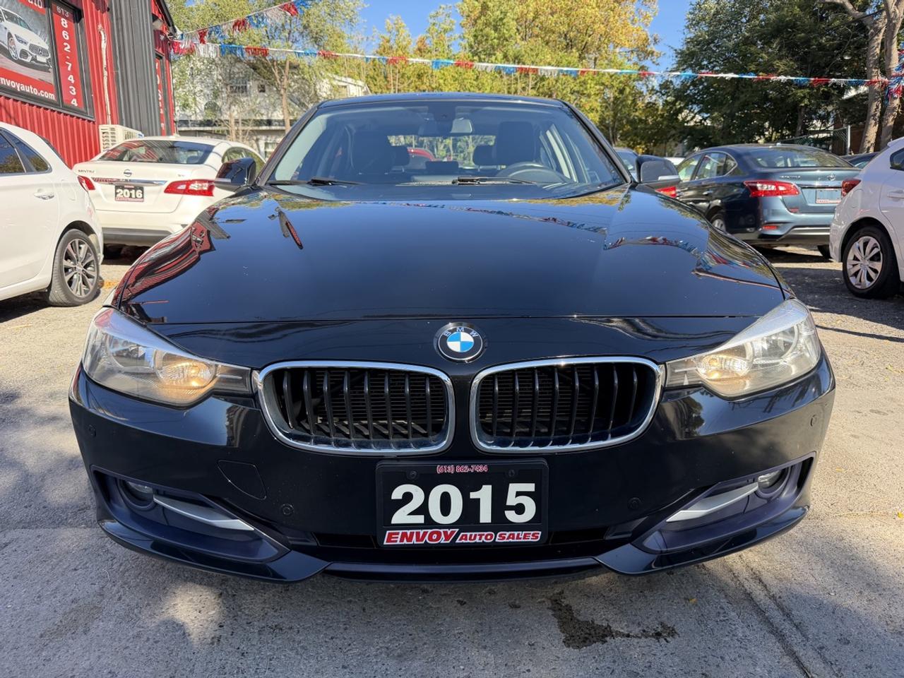 2015 BMW 3 Series 320i xDrive Sport Pkg Photo1