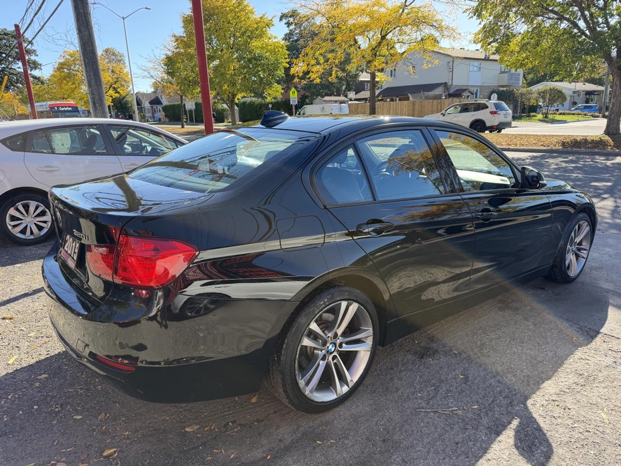 2015 BMW 3 Series 320i xDrive Sport Pkg Photo