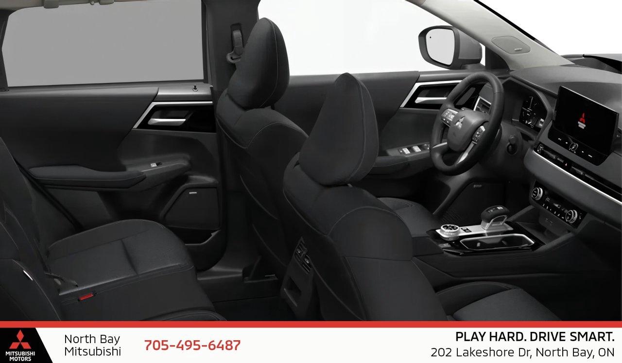 2026 Mitsubishi Outlander Plug-In Hybrid SE S-AWC Photo
