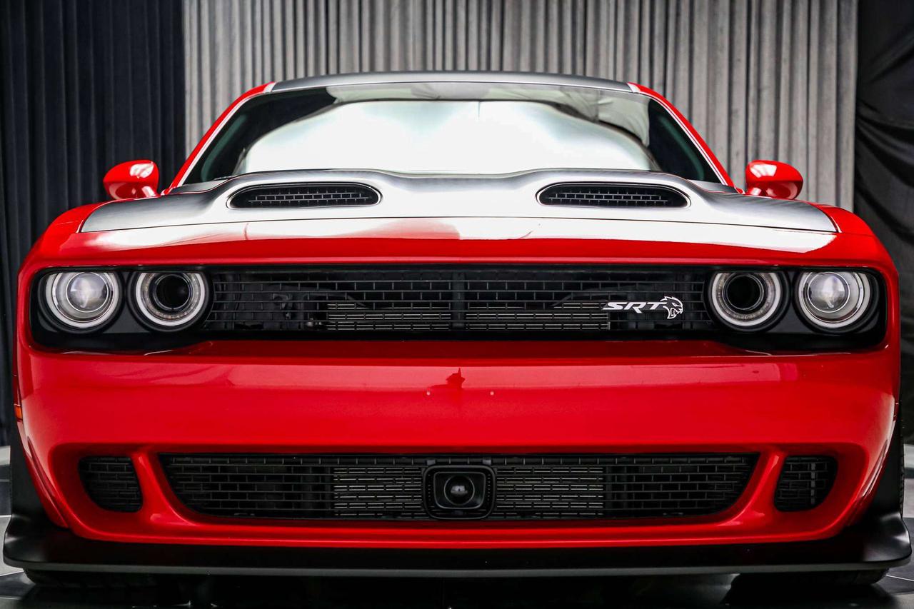 2023 Dodge Challenger SRT HELLCAT WIDEBODY JAILBREAK NOACCIDNT SUNROOF Photo
