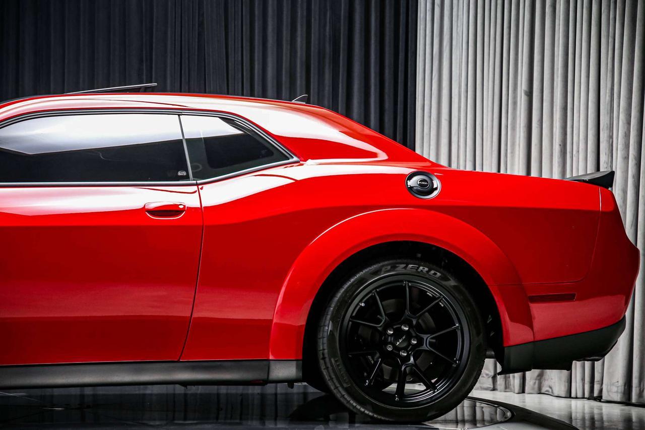 2023 Dodge Challenger SRT HELLCAT WIDEBODY JAILBREAK NOACCIDNT SUNROOF Photo