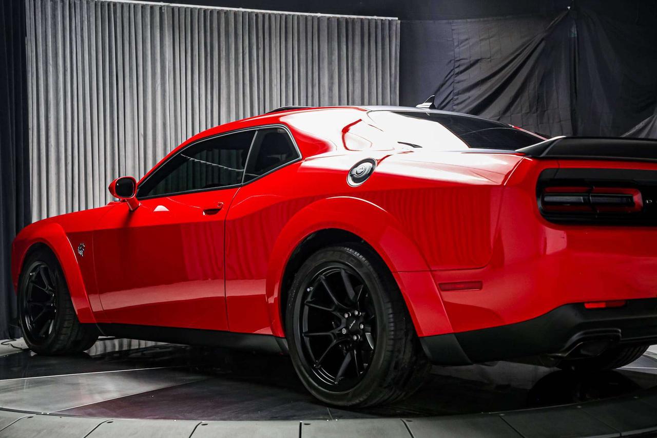 2023 Dodge Challenger SRT HELLCAT WIDEBODY JAILBREAK NOACCIDNT SUNROOF Photo