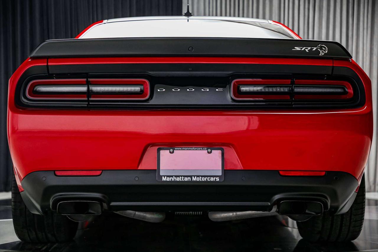 2023 Dodge Challenger SRT HELLCAT WIDEBODY JAILBREAK NOACCIDNT SUNROOF Photo