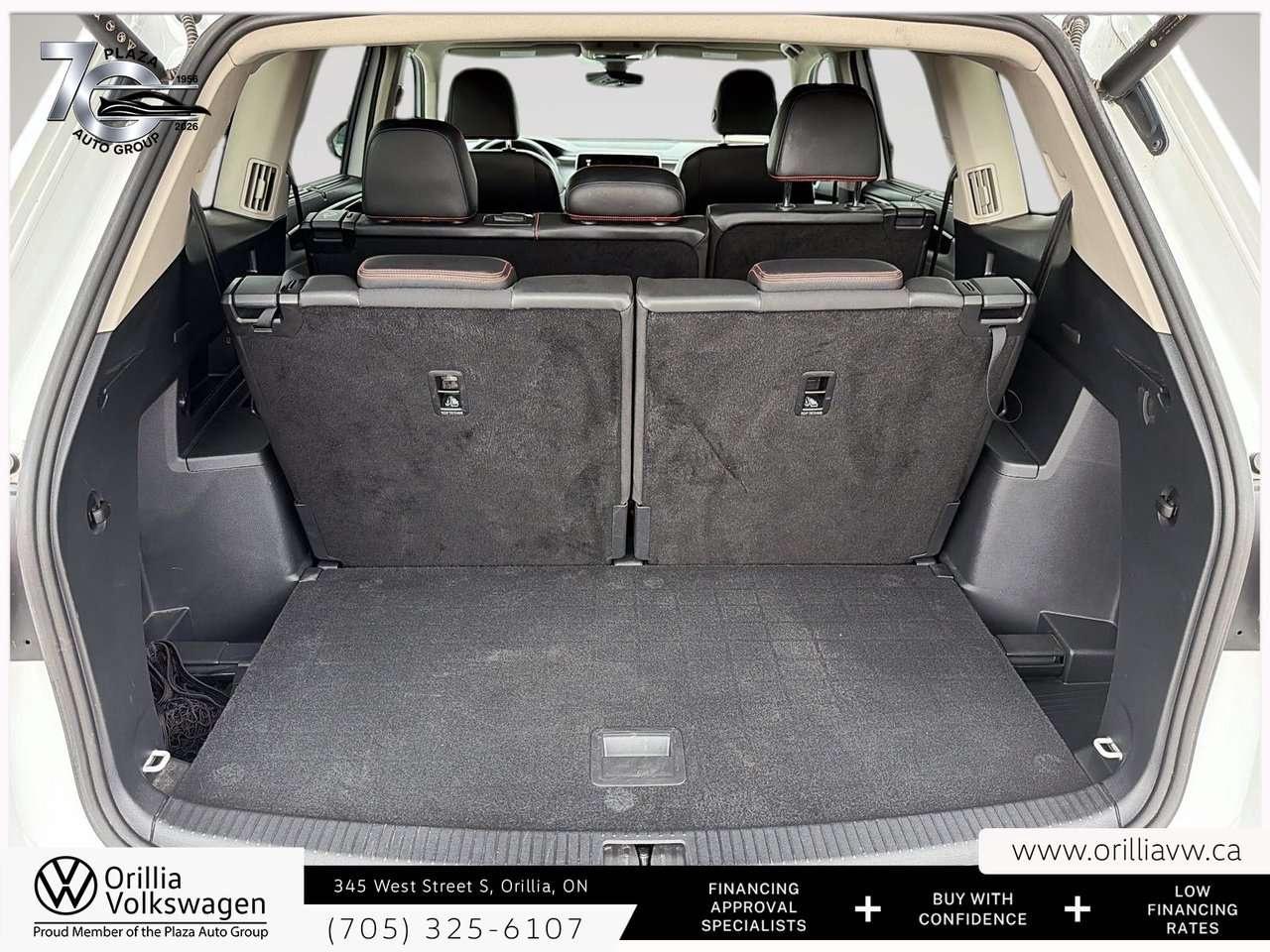2024 Volkswagen Atlas Peak Edition 4MOTION AWD   Peak Edition   5,000-lb Towing / Photo