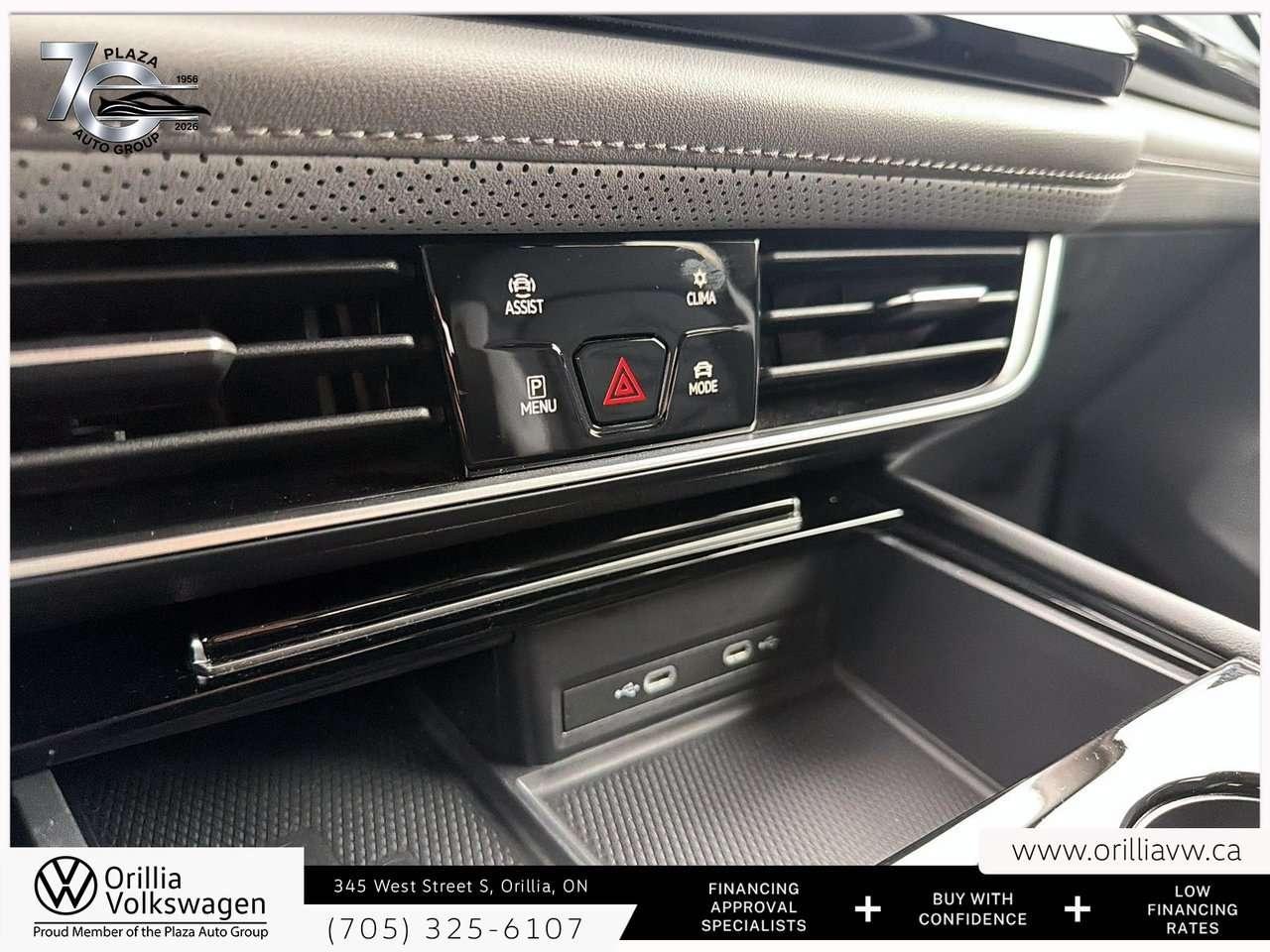 2024 Volkswagen Atlas Peak Edition 4MOTION AWD   Peak Edition   5,000-lb Towing / Photo