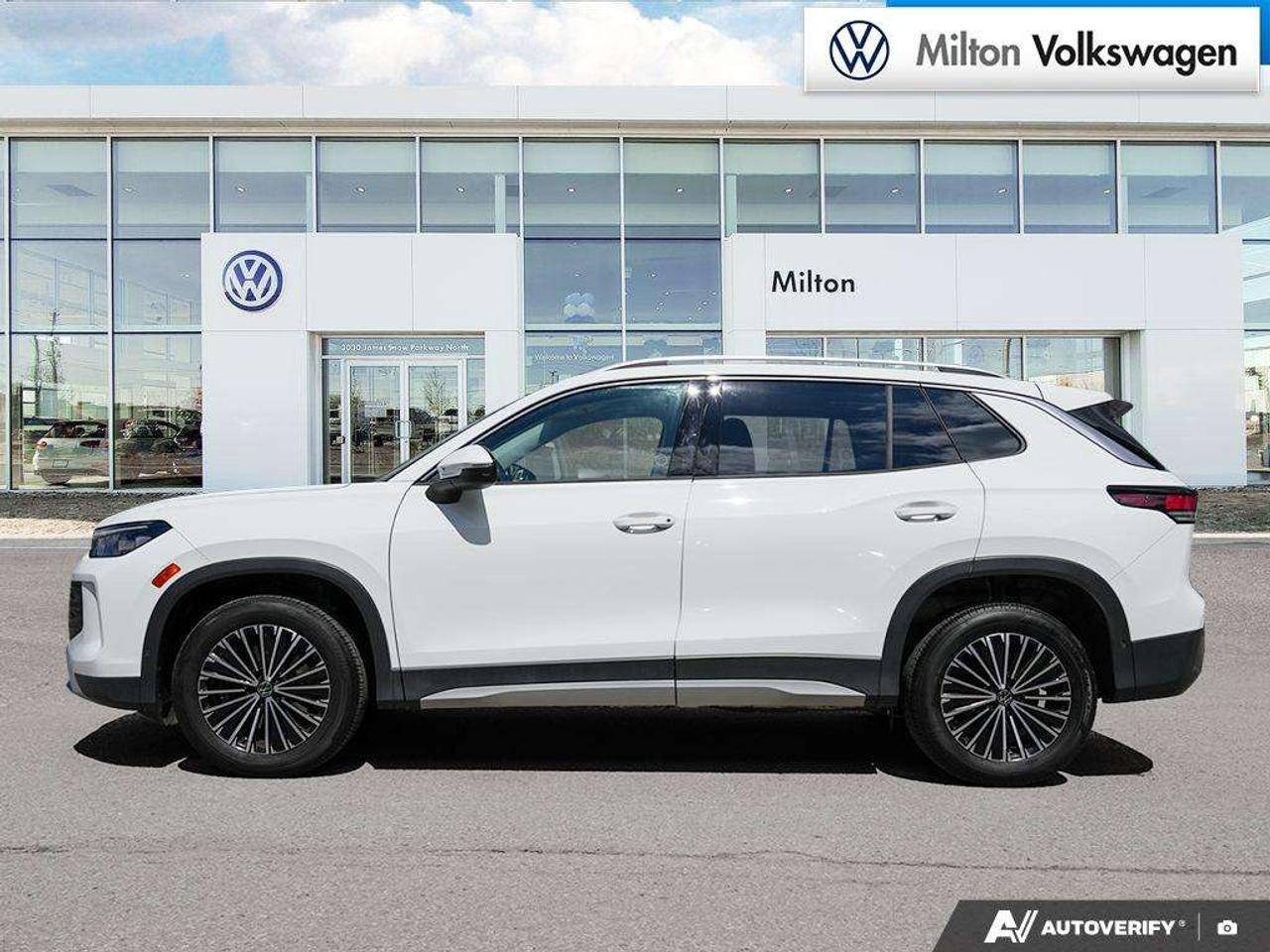 2025 Volkswagen Tiguan COMFORTLINE 4Motion Photo