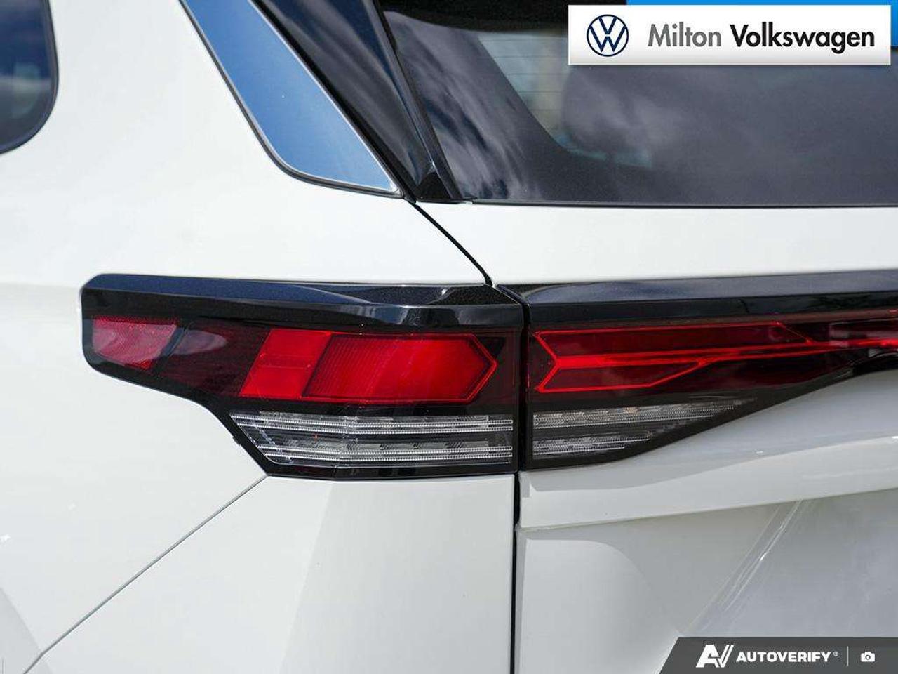 2025 Volkswagen Tiguan COMFORTLINE 4Motion Photo