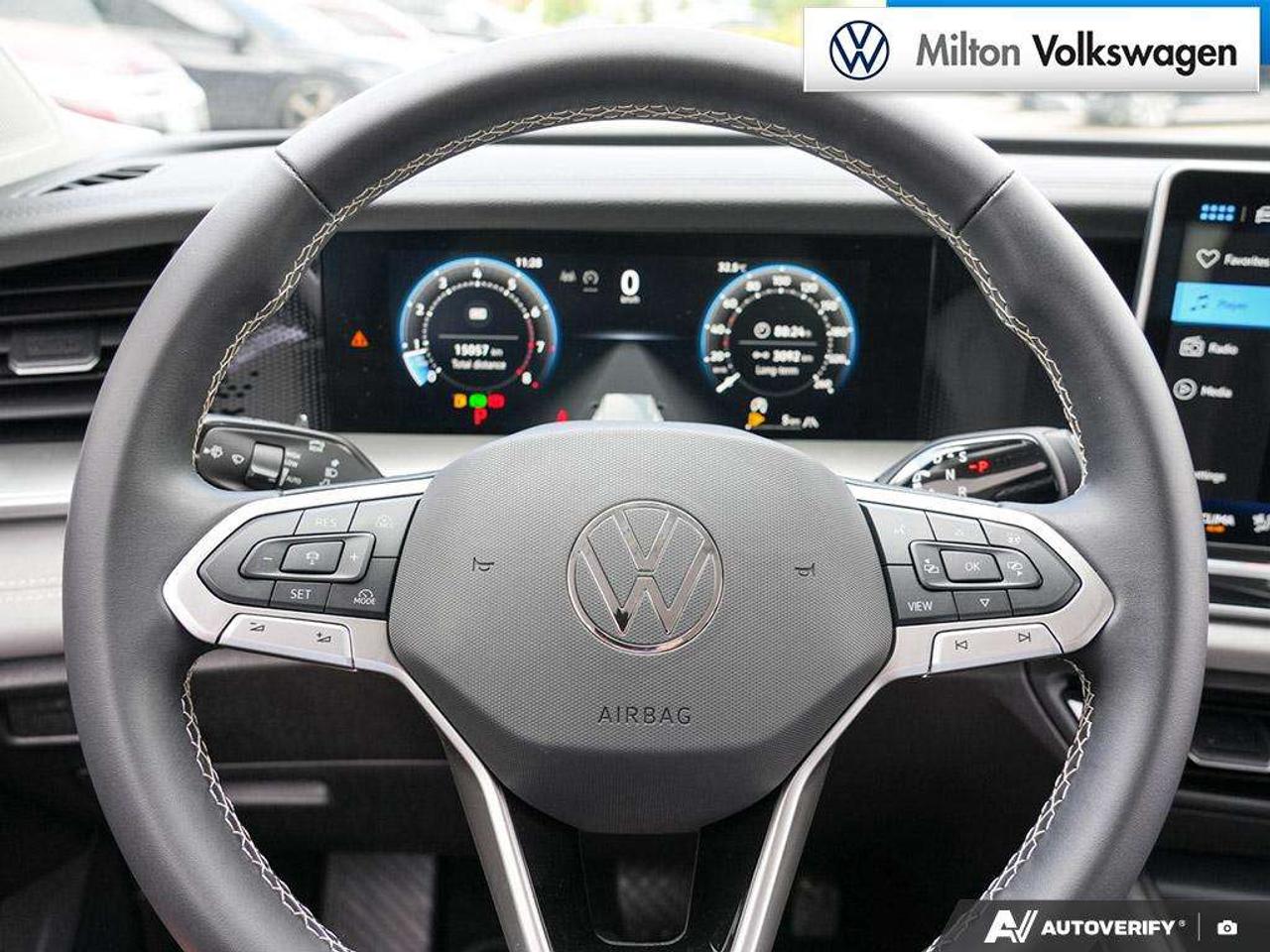 2025 Volkswagen Tiguan COMFORTLINE 4Motion Photo