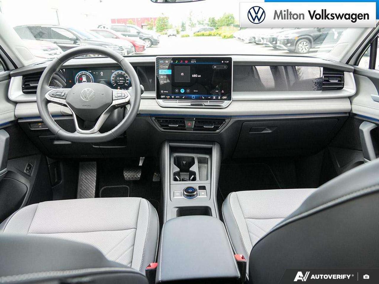 2025 Volkswagen Tiguan COMFORTLINE 4Motion Photo