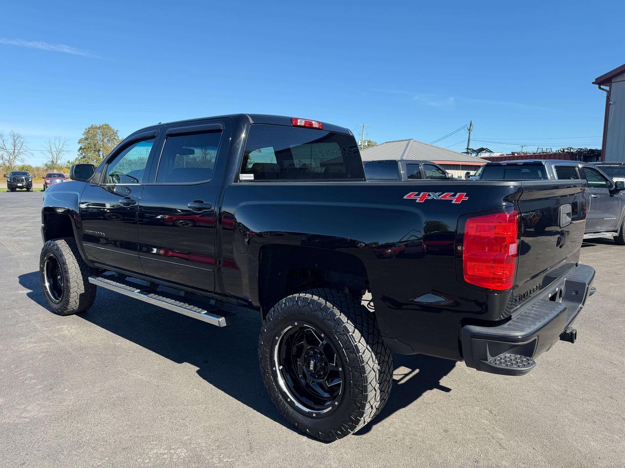 2017 Chevrolet Silverado 1500 LT Photo