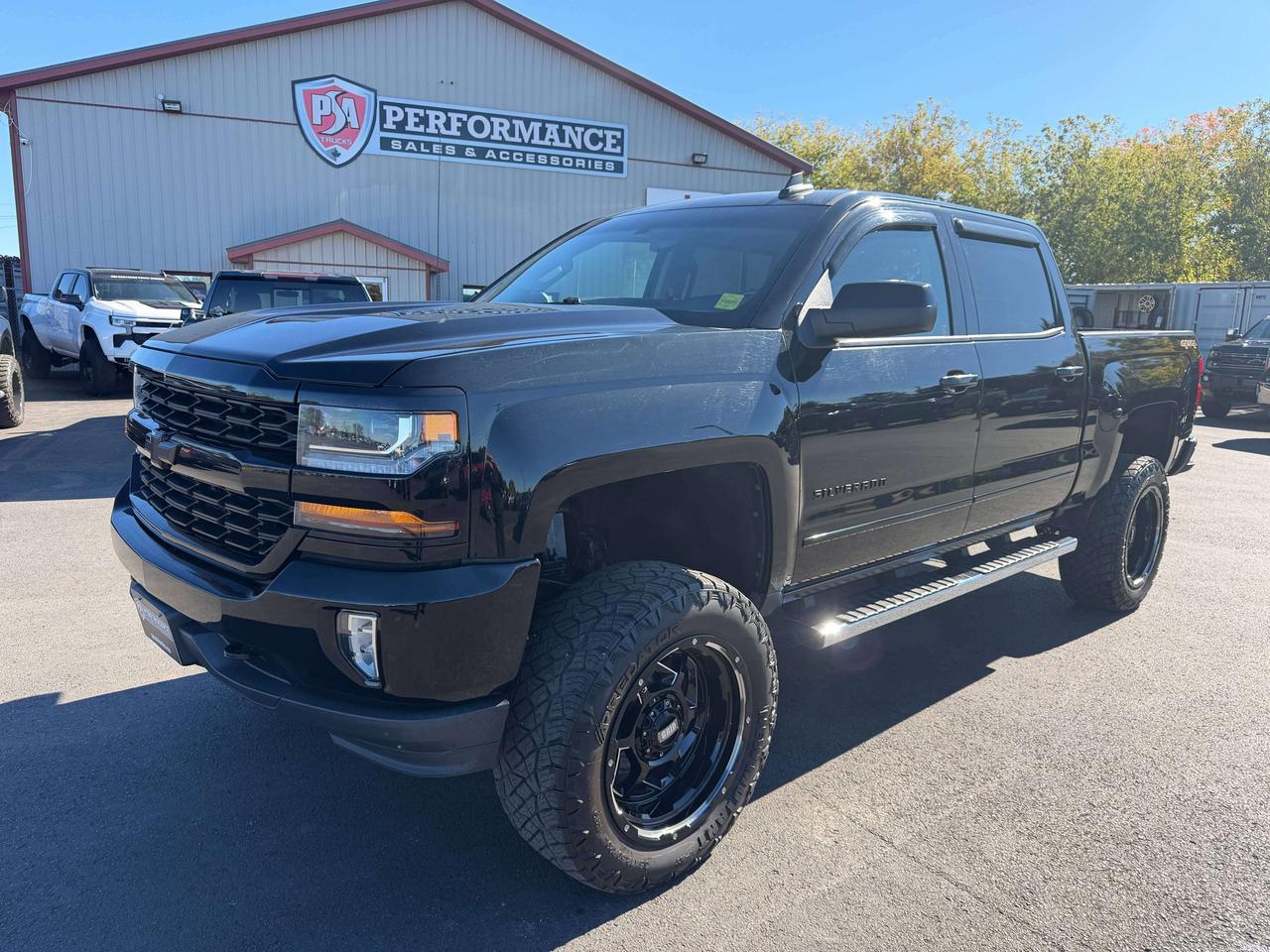 2017 Chevrolet Silverado 1500 LT Photo