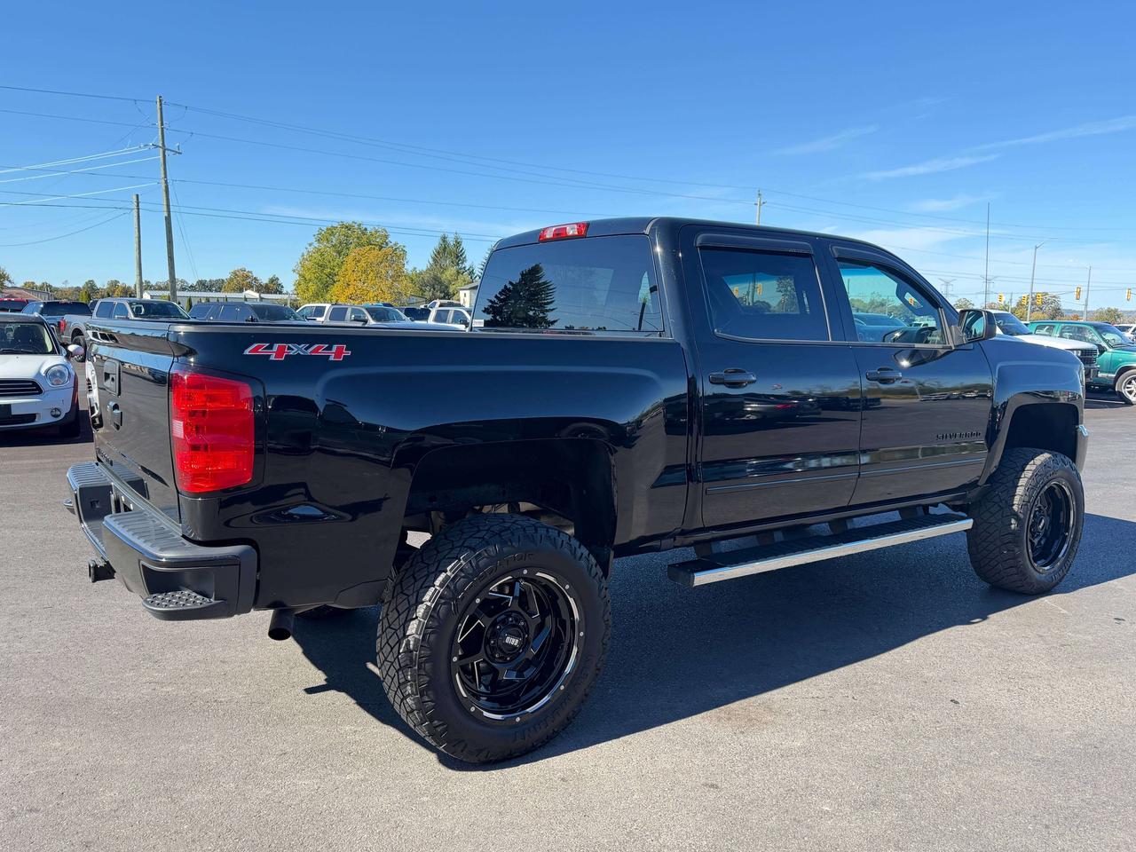 2017 Chevrolet Silverado 1500 LT Photo