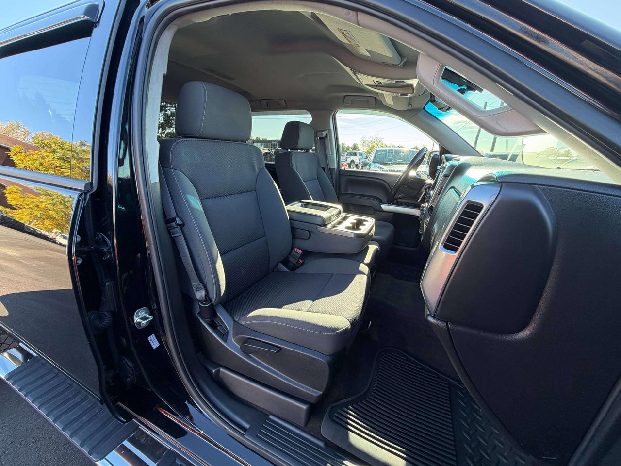 2017 Chevrolet Silverado 1500 LT Photo