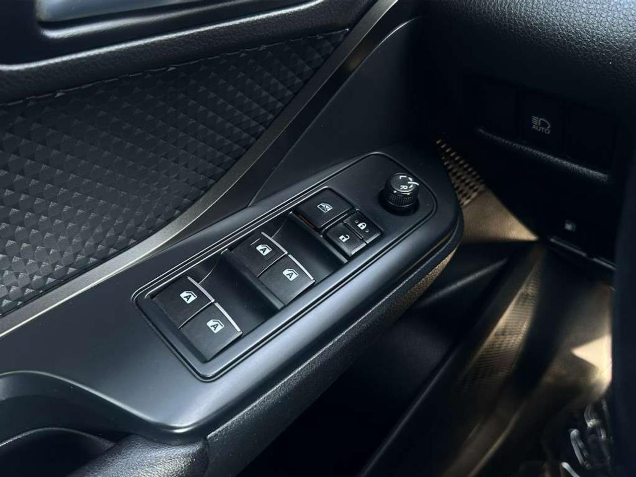 2018 Toyota C-HR XLE   HEATED SEATS   ALLOYS   CRUISE CONTROL Photo