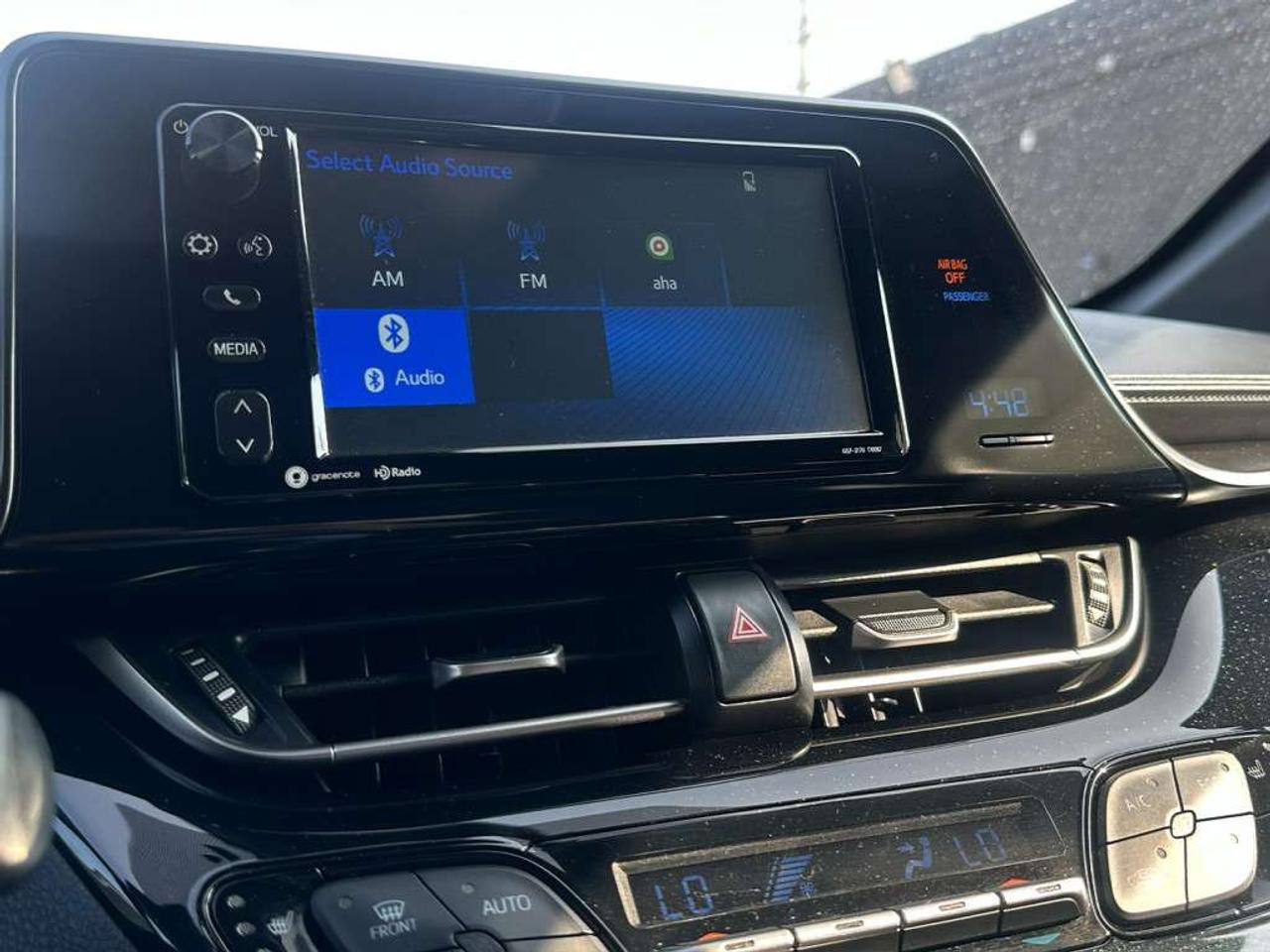 2018 Toyota C-HR XLE   HEATED SEATS   ALLOYS   CRUISE CONTROL Photo