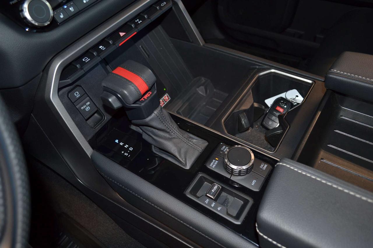2026 Toyota Tundra Limited  Photo