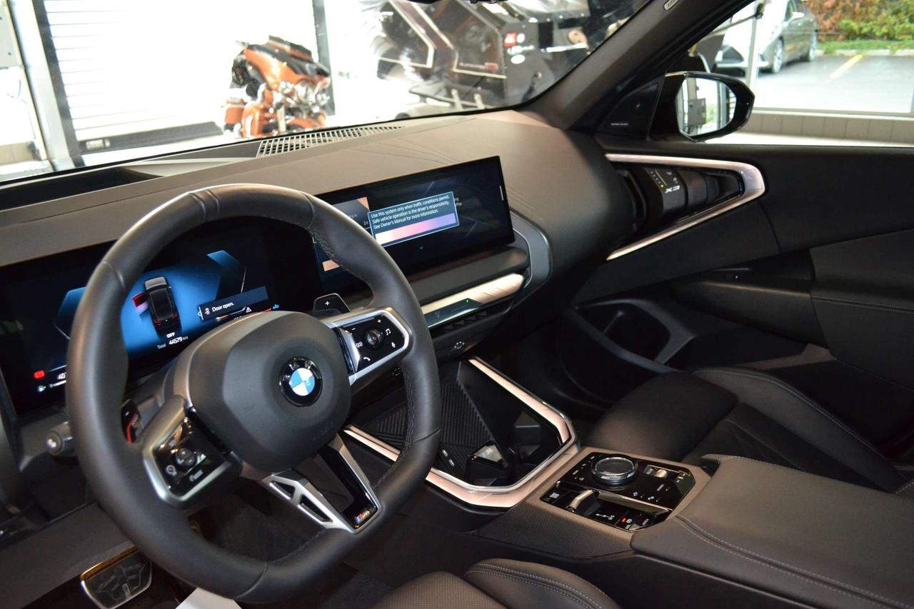 2025 BMW X3 30 xDrive Photo
